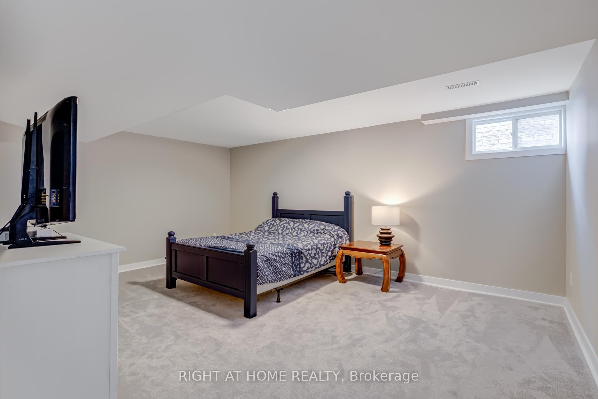 Photo 27 of 3125 Monarch Drive, Orillia — HOMEH