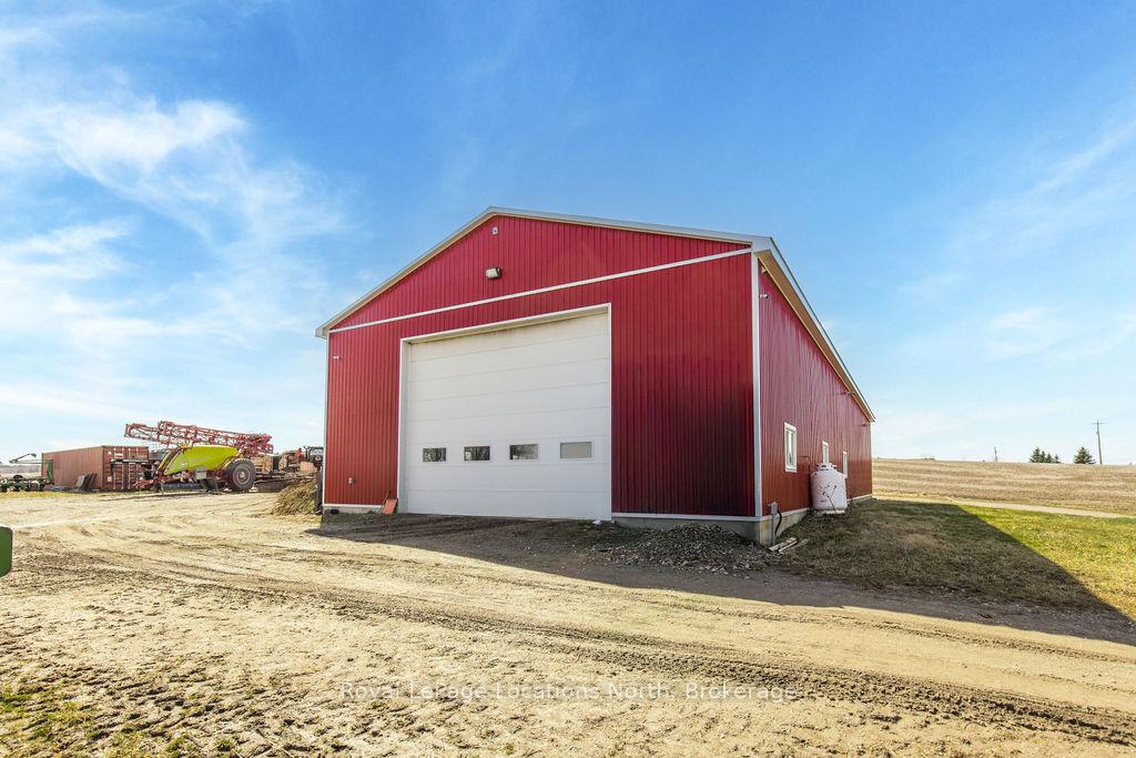 Photo 5 of 7087 4th Line, New Tecumseth, Rural New Tecumseth — HOMEH
