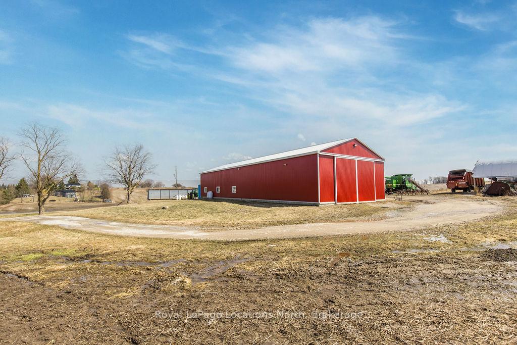 Photo 9 of 7087 4th Line, New Tecumseth, Rural New Tecumseth — HOMEH