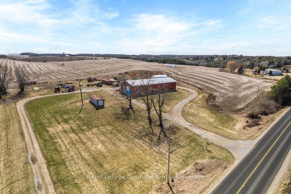 Photo 17 of 7087 4th Line, New Tecumseth, Rural New Tecumseth — HOMEH