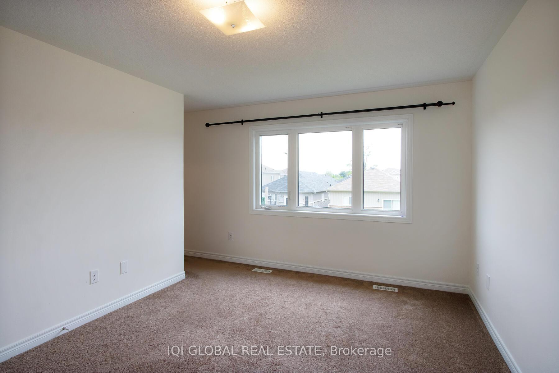 Photo 14 of 967 Hannah Avenue S, North Perth, Listowel — HOMEH