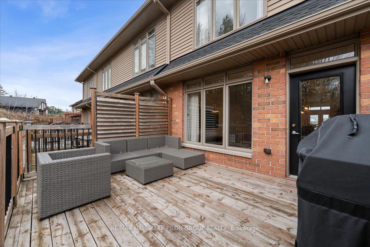 Photo 26 of 104 Lionel Private, Ottawa, Springridge/East Village — HOMEH