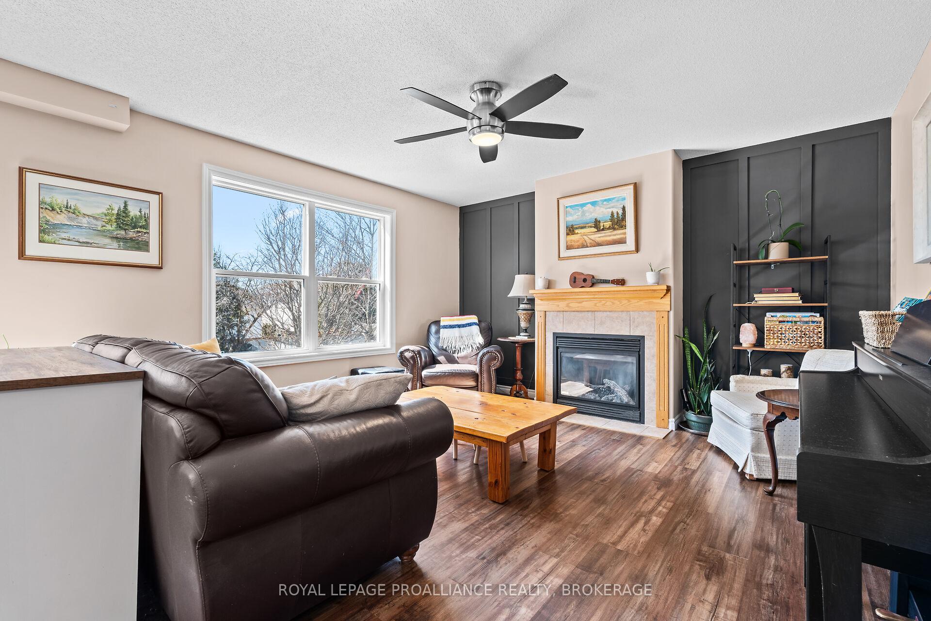 Photo 10 of 535 Freeman Crescent, Kingston, Kingston East (Incl Barret Crt) — HOMEH