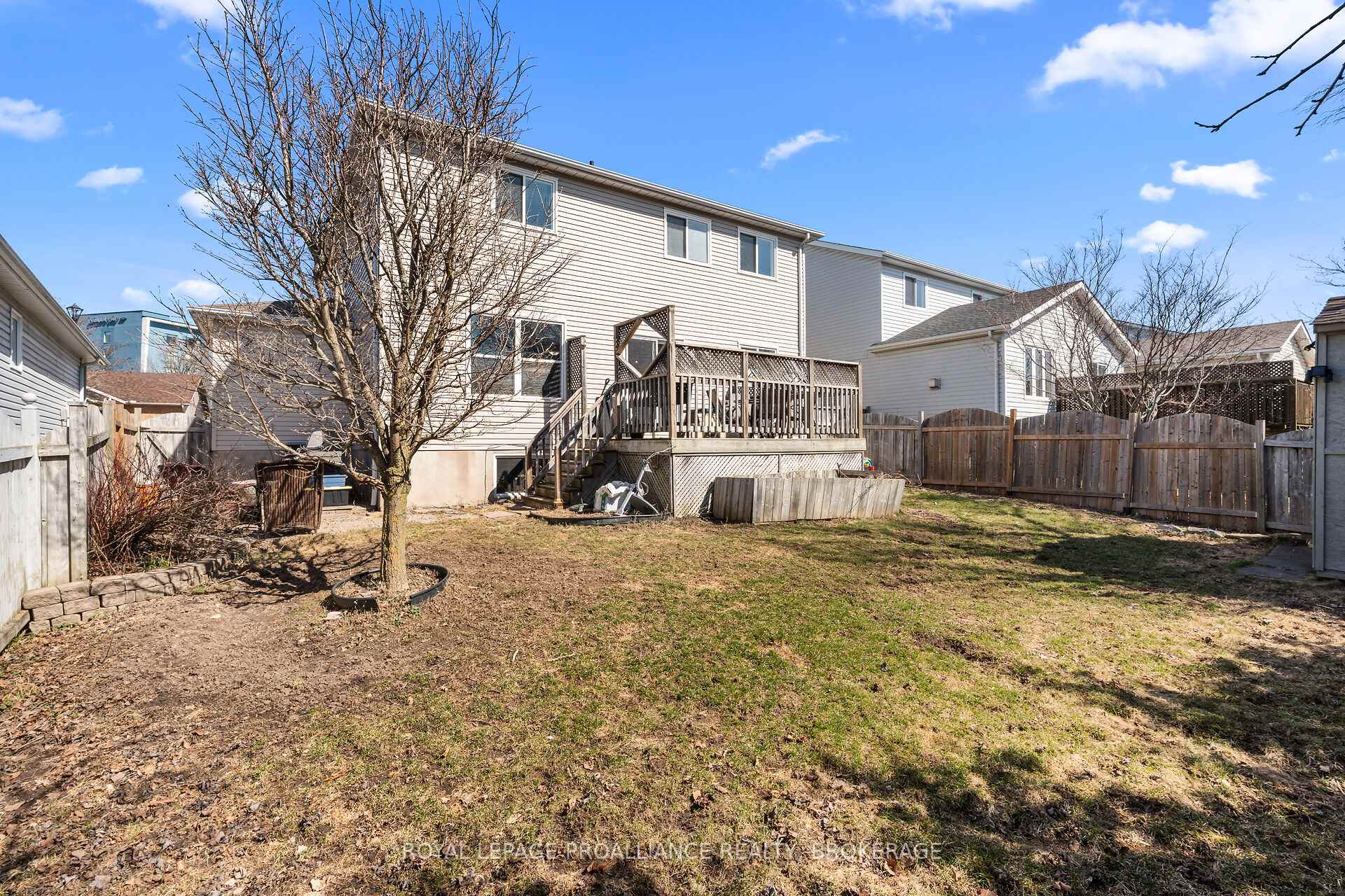 Photo 39 of 535 Freeman Crescent, Kingston, Kingston East (Incl Barret Crt) — HOMEH