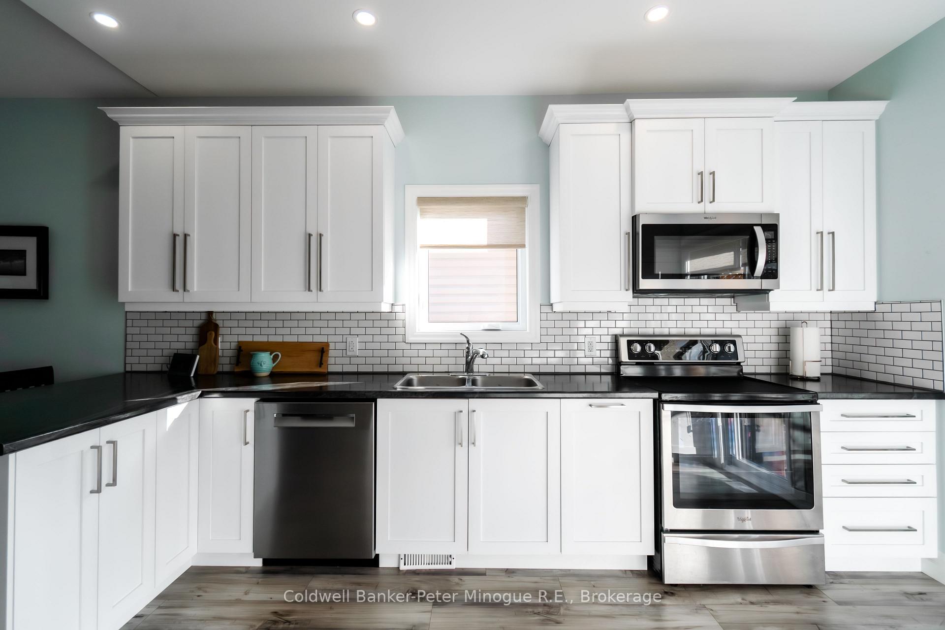 Photo 16 of 15 Frank Court, North Bay, Widdifield — HOMEH