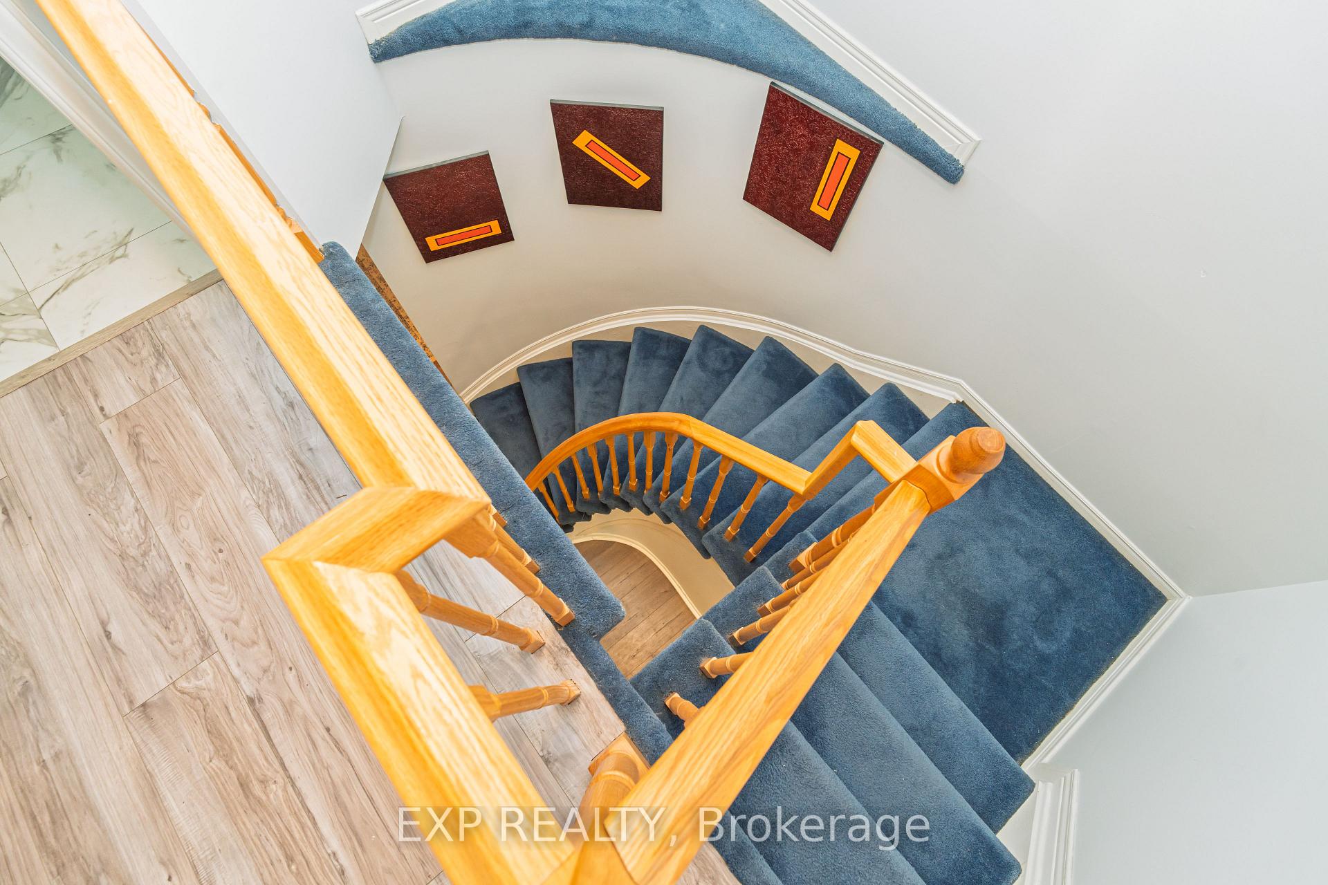 Photo 10 of 939 Markwick Crescent, Ottawa, Notting Hill/Summerside — HOMEH