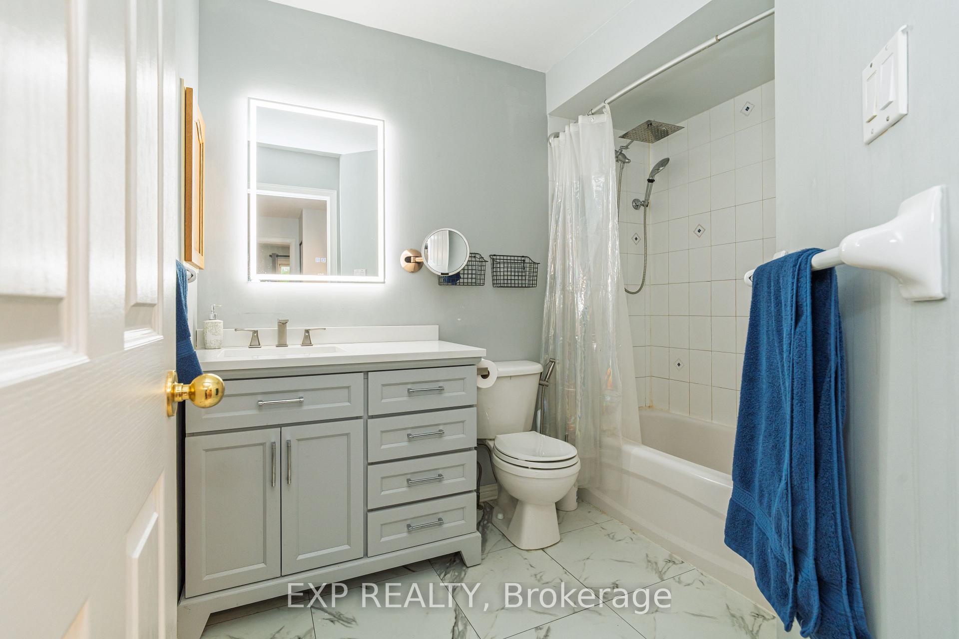 Photo 18 of 939 Markwick Crescent, Ottawa, Notting Hill/Summerside — HOMEH