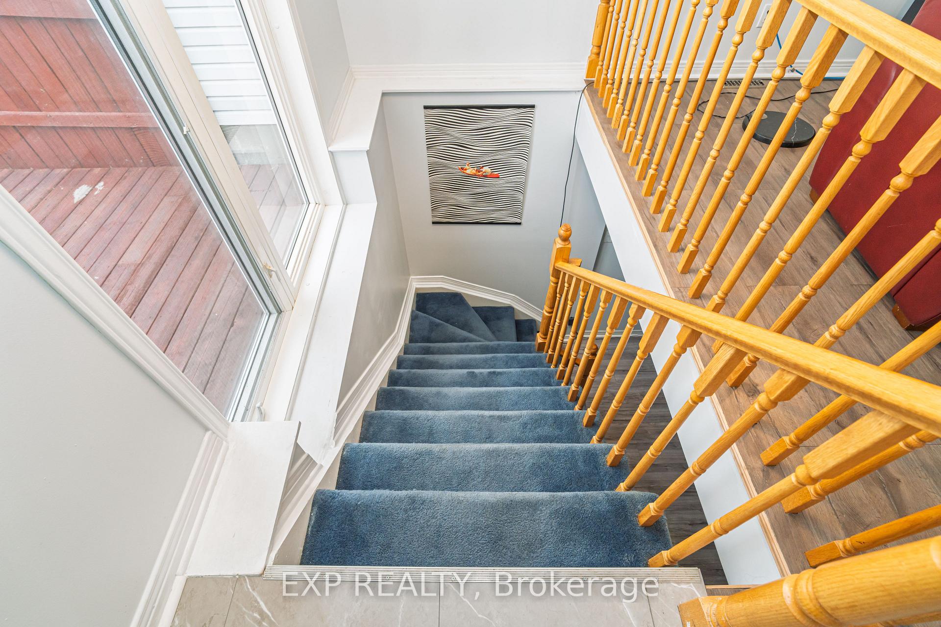 Photo 19 of 939 Markwick Crescent, Ottawa, Notting Hill/Summerside — HOMEH