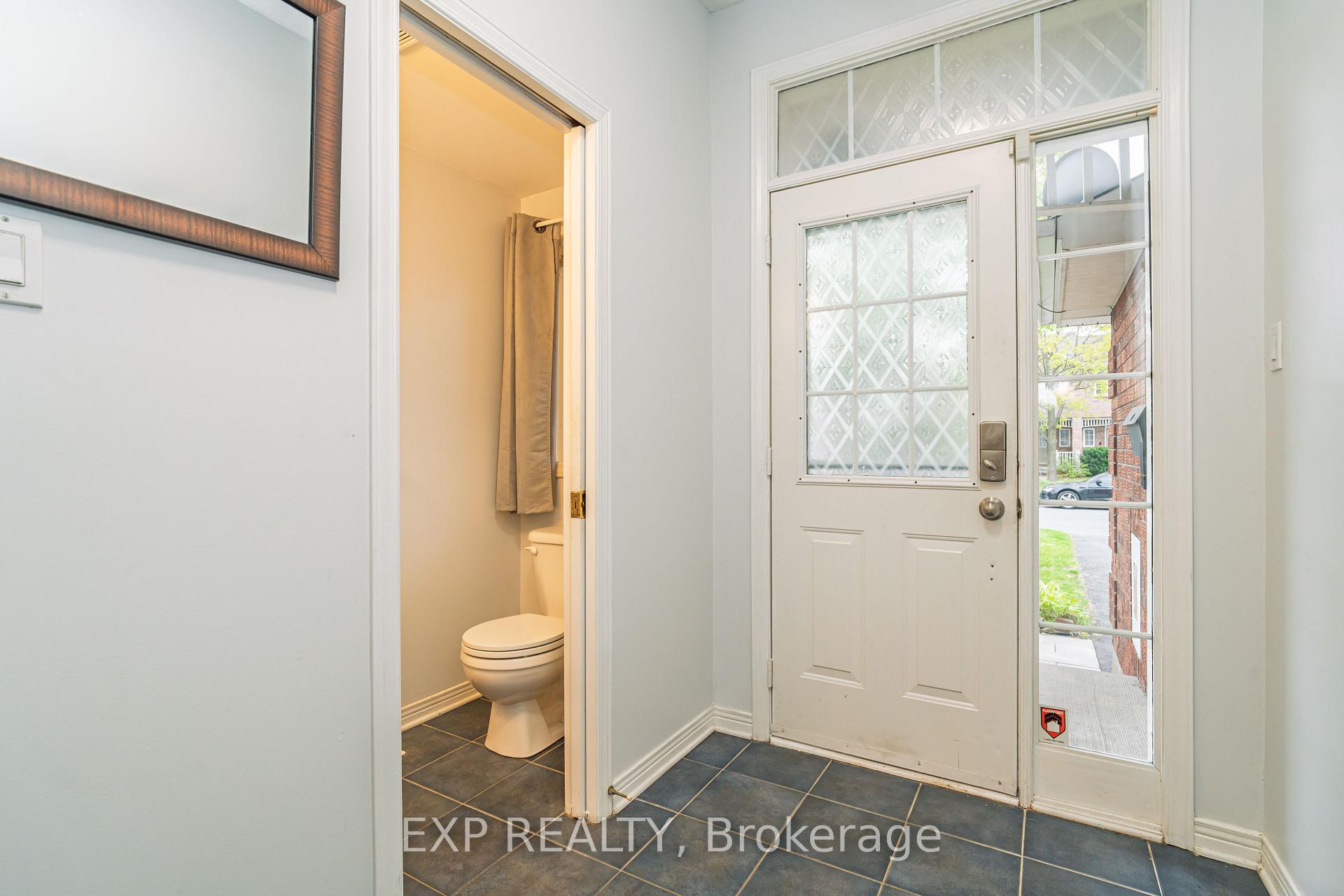 Photo 25 of 939 Markwick Crescent, Ottawa, Notting Hill/Summerside — HOMEH