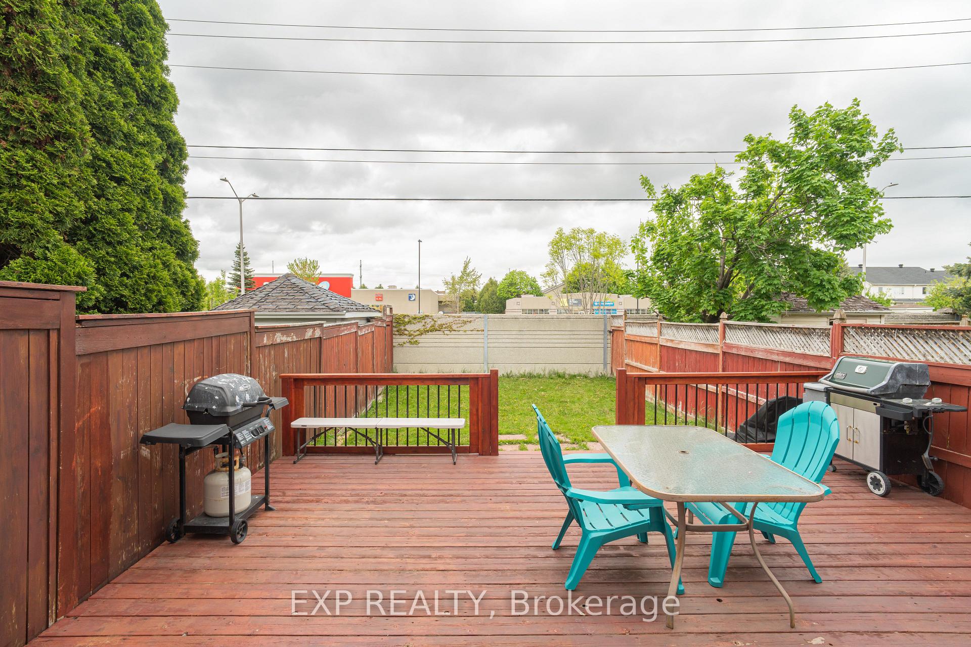 Photo 26 of 939 Markwick Crescent, Ottawa, Notting Hill/Summerside — HOMEH