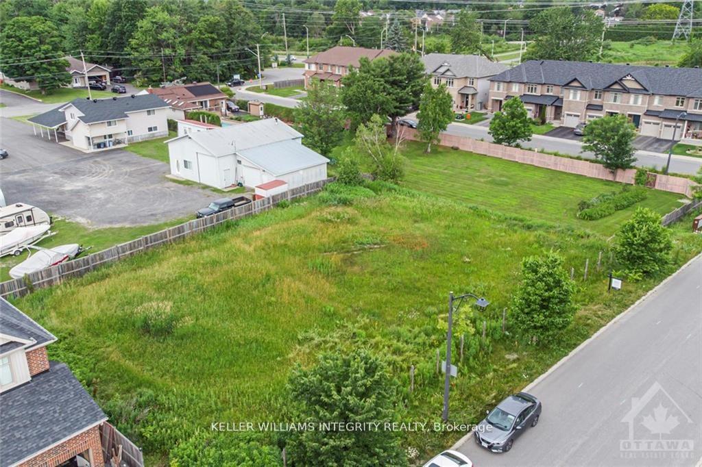 Photo 11 of 877 Contour Street, Ottawa, Mer Bleue/Bradley Estates/Anderson Park — HOMEH