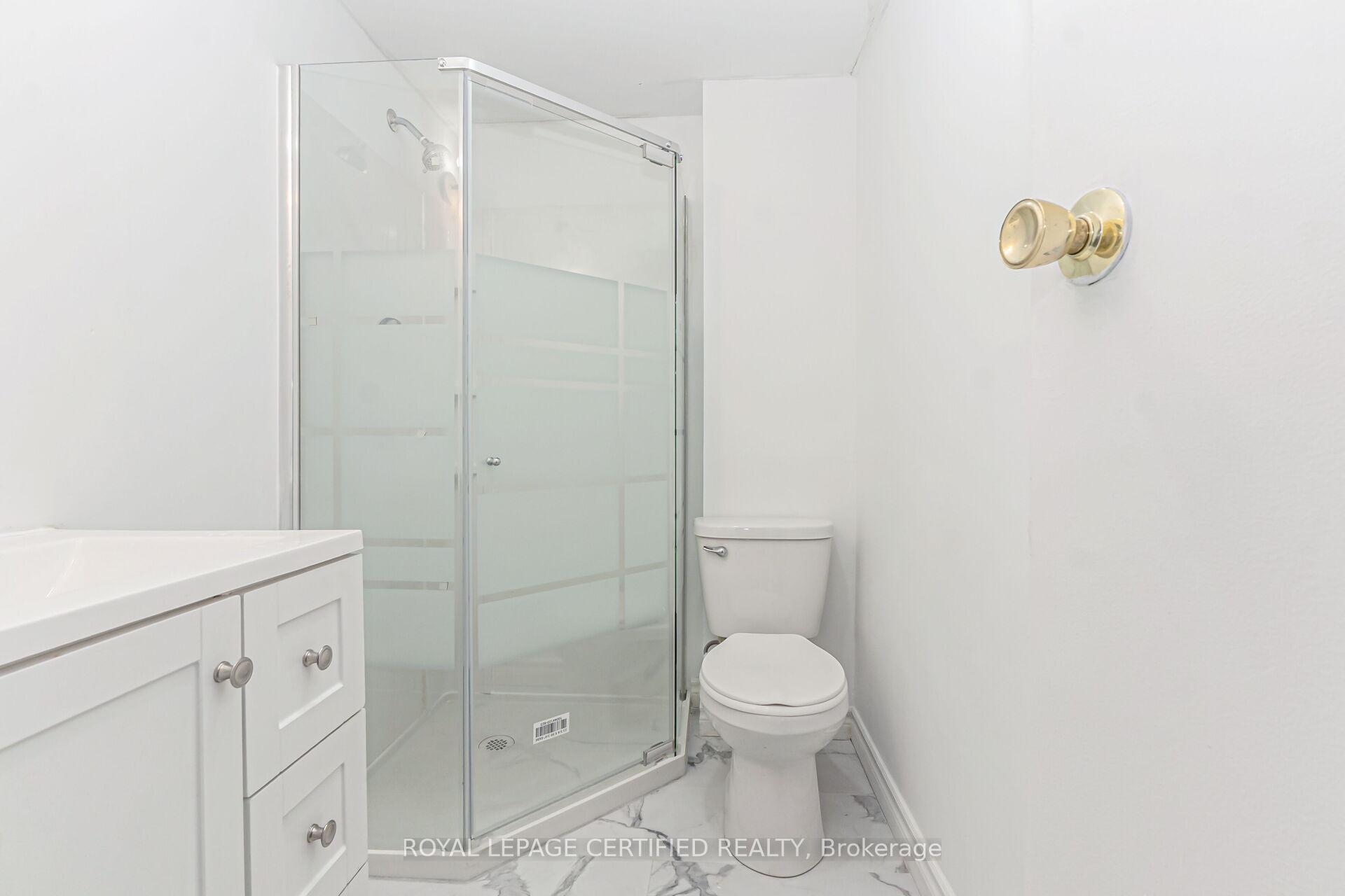 Photo 22 of 412 Pompano Court, Oshawa, Samac — HOMEH