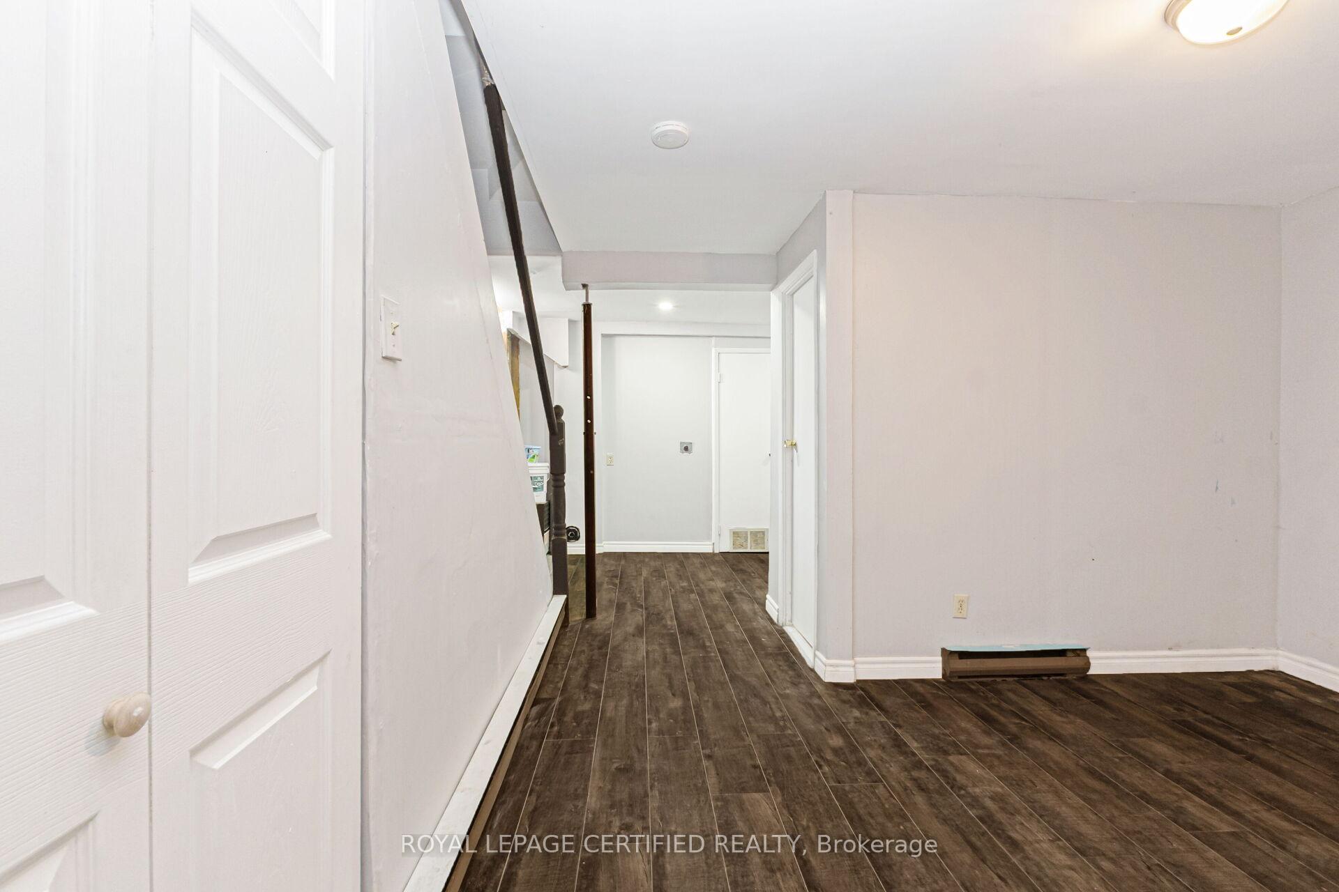 Photo 27 of 412 Pompano Court, Oshawa, Samac — HOMEH