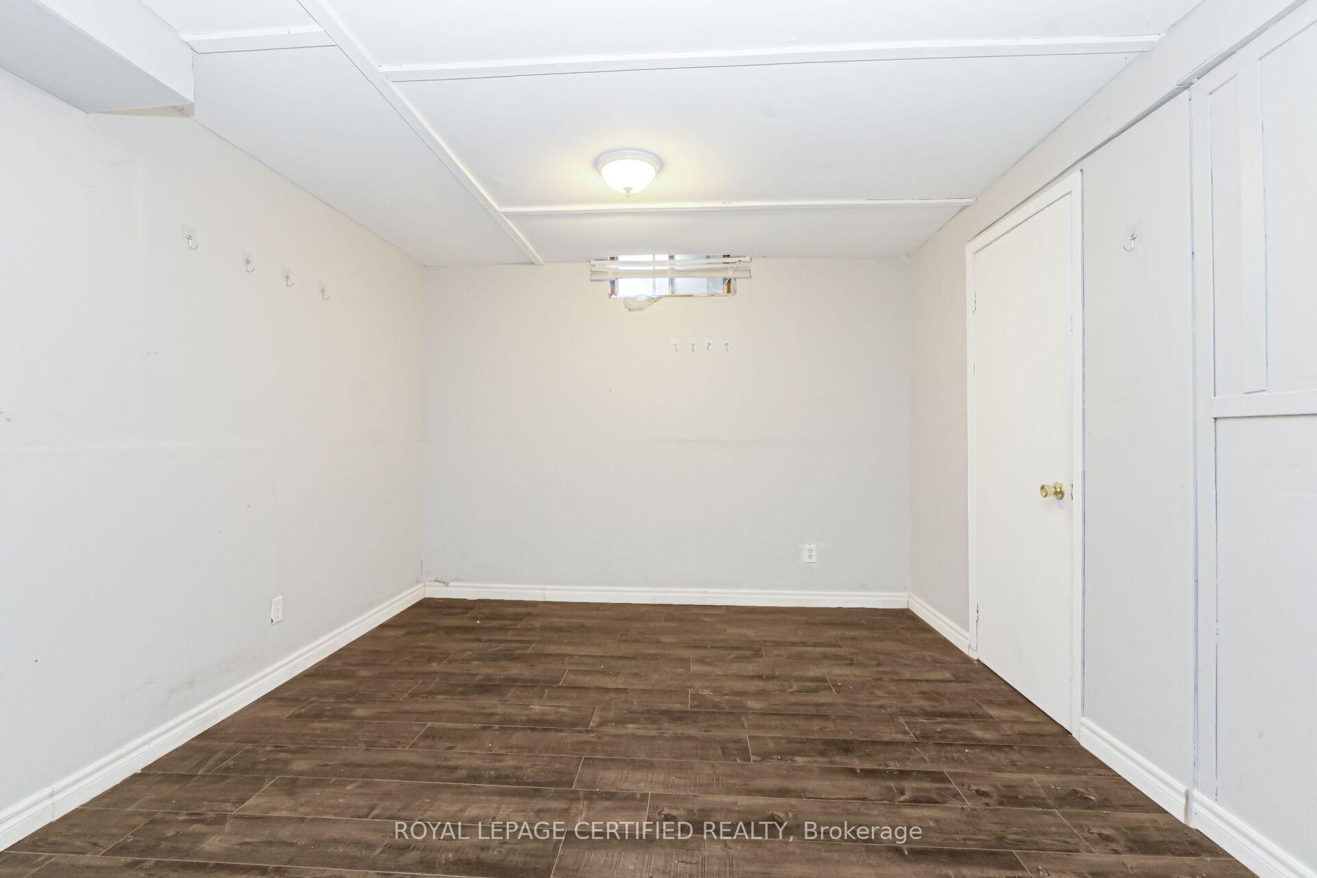 Photo 30 of 412 Pompano Court, Oshawa, Samac — HOMEH