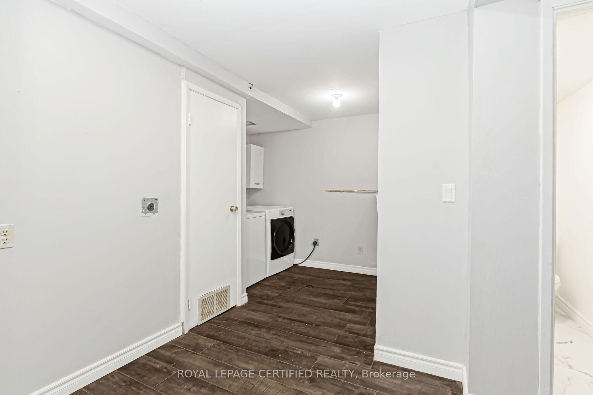 Photo 36 of 412 Pompano Court, Oshawa, Samac — HOMEH