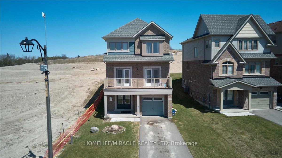 Photo 1 of 12 Janes Crescent, New Tecumseth, Alliston — HOMEH