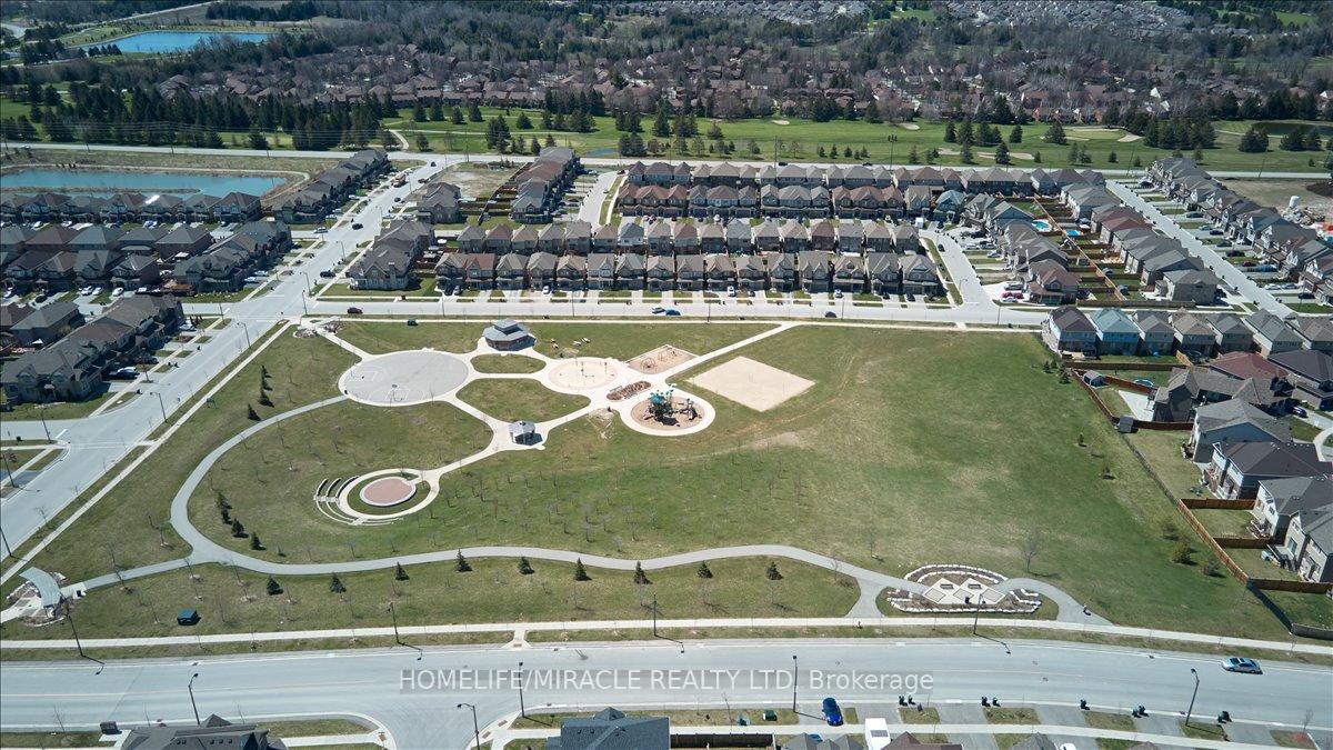 Photo 30 of 12 Janes Crescent, New Tecumseth, Alliston — HOMEH