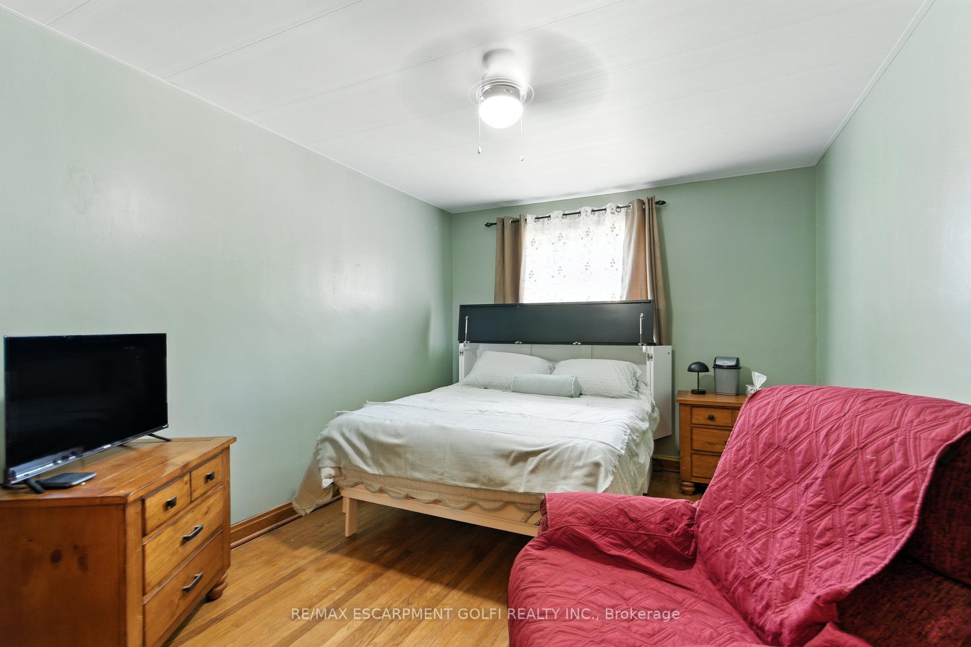 Photo 12 of 897 Thompson Road E, Norfolk, Townsend — HOMEH