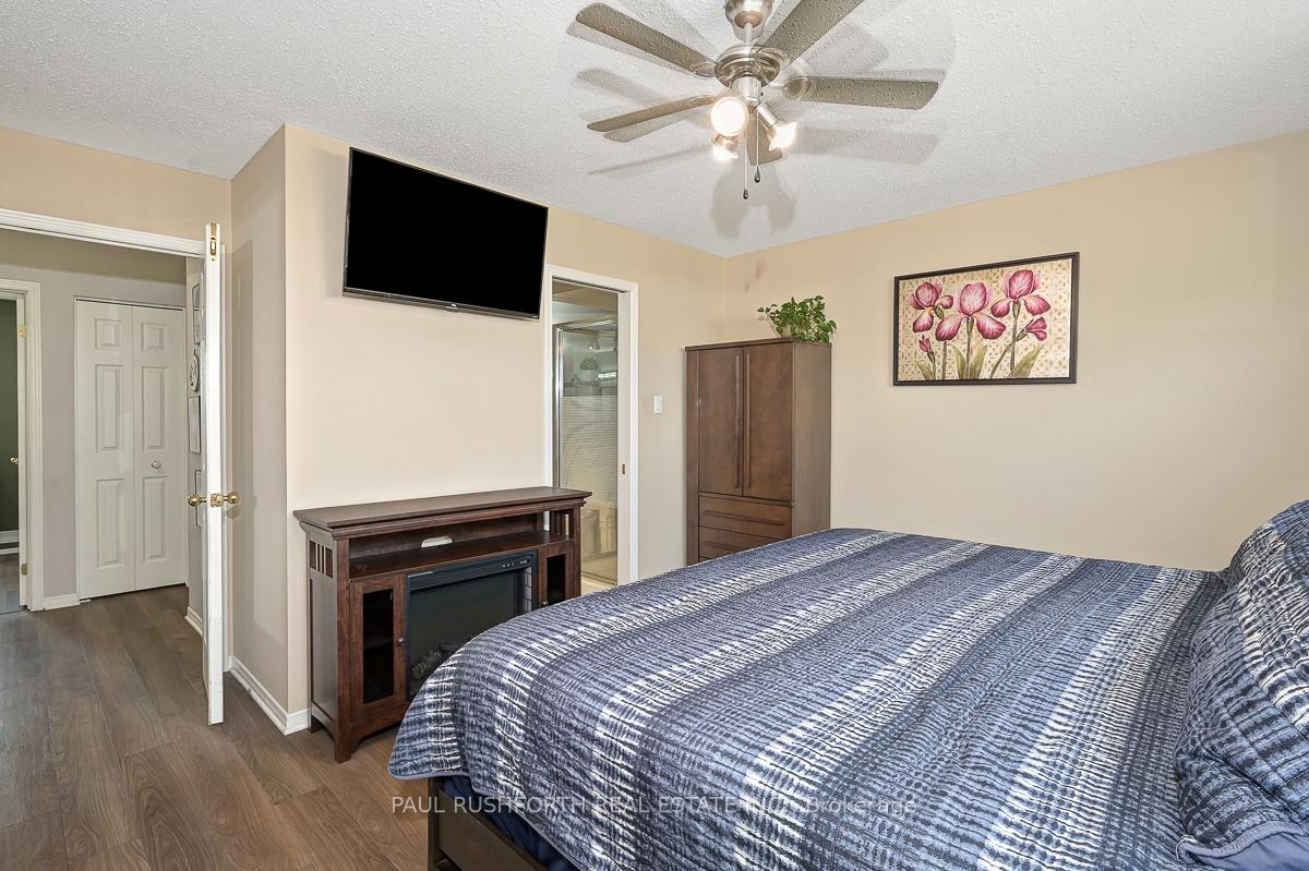 Photo 17 of 1829 Hialeah Drive, Ottawa, Fallingbrook/Gardenway South — HOMEH