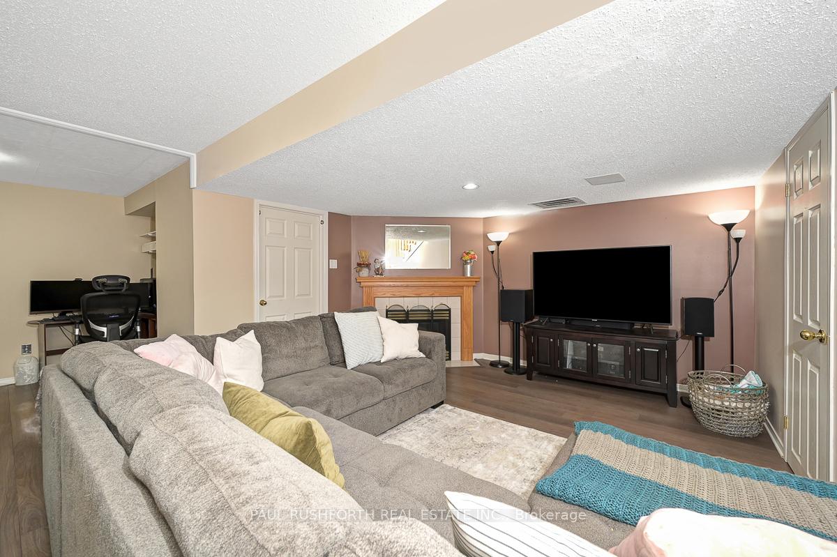 Photo 24 of 1829 Hialeah Drive, Ottawa, Fallingbrook/Gardenway South — HOMEH