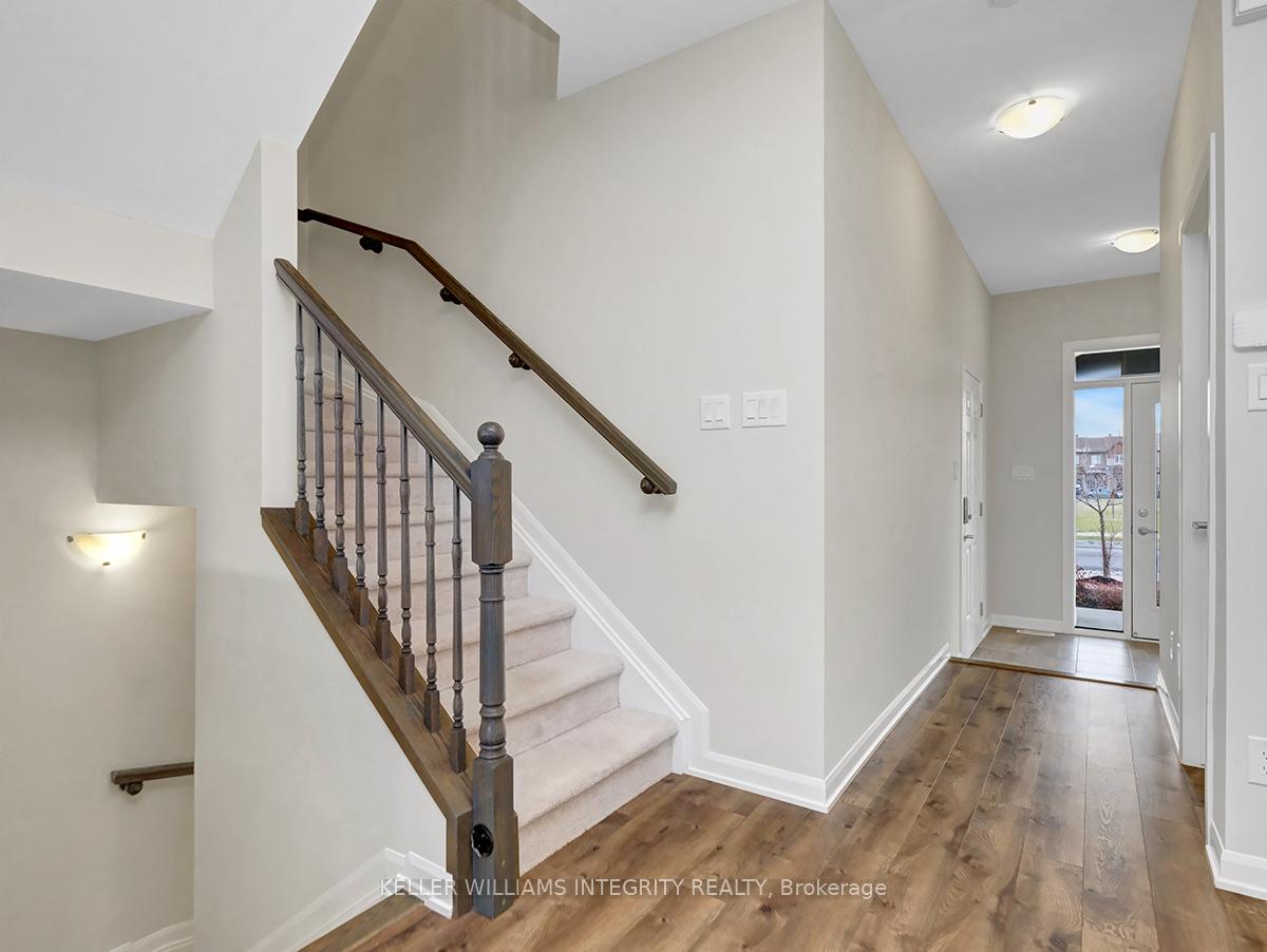 Photo 3 of 555 Decoeur Drive, Ottawa, Avalon West — HOMEH