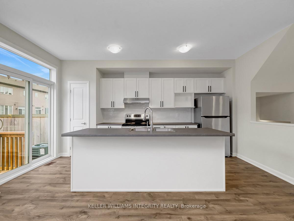 Photo 7 of 555 Decoeur Drive, Ottawa, Avalon West — HOMEH