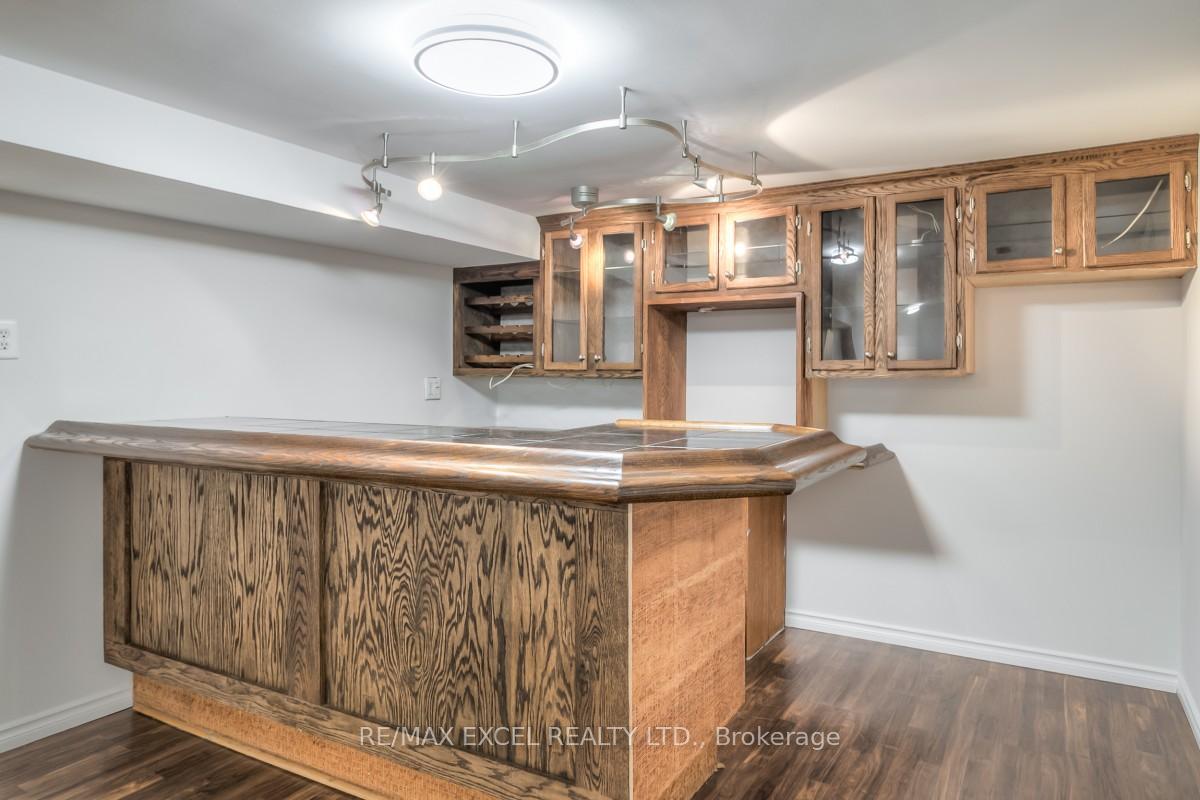 Photo 30 of 91 Wayne Avenue, Oshawa, Centennial — HOMEH