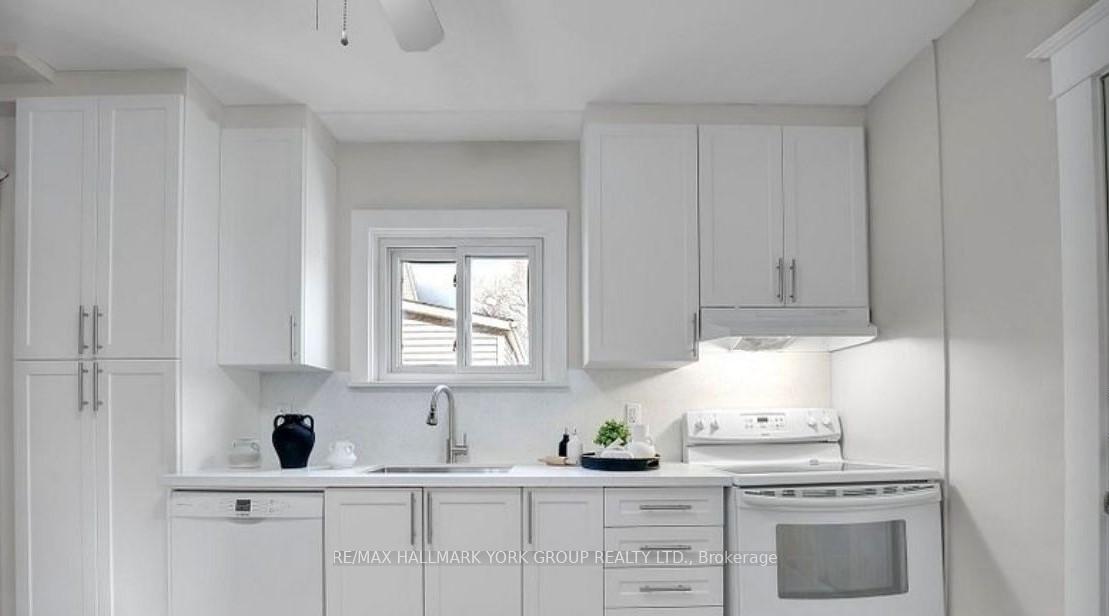 Photo 5 of 139 Huron Street, Oshawa, Central — HOMEH