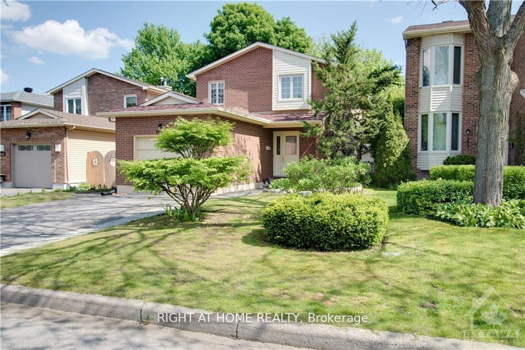 Front of 6078 Rivercrest Drive
