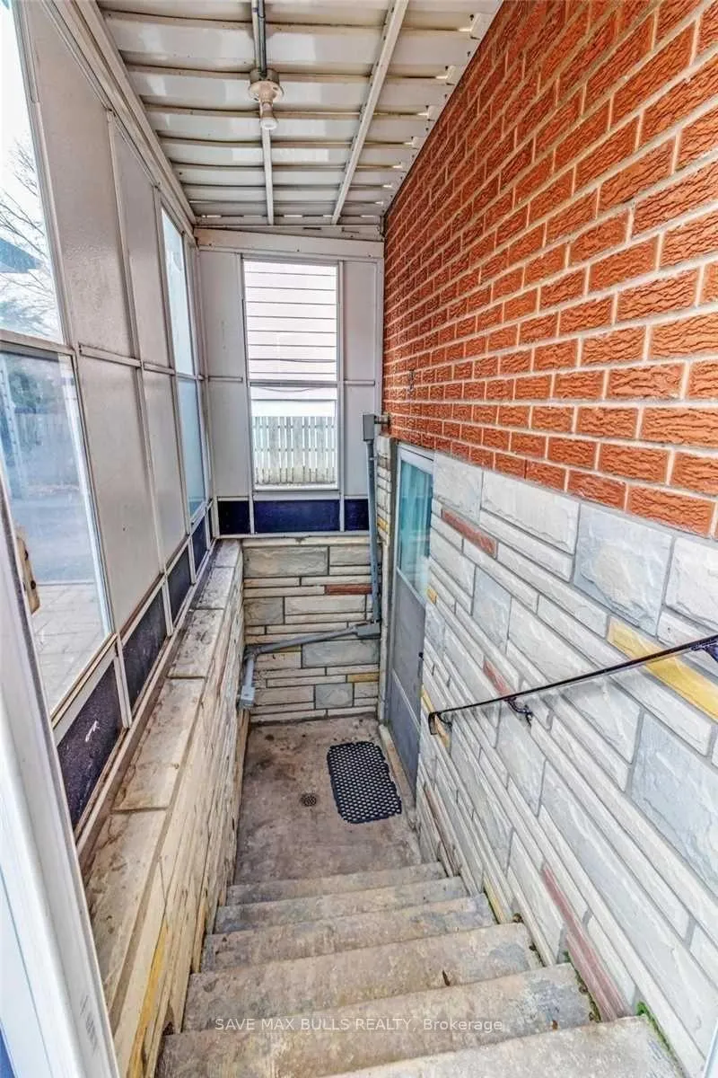 Photo 4 of Unit Basement, 745 Ascot Avenue, Oshawa, Eastdale — HOMEH