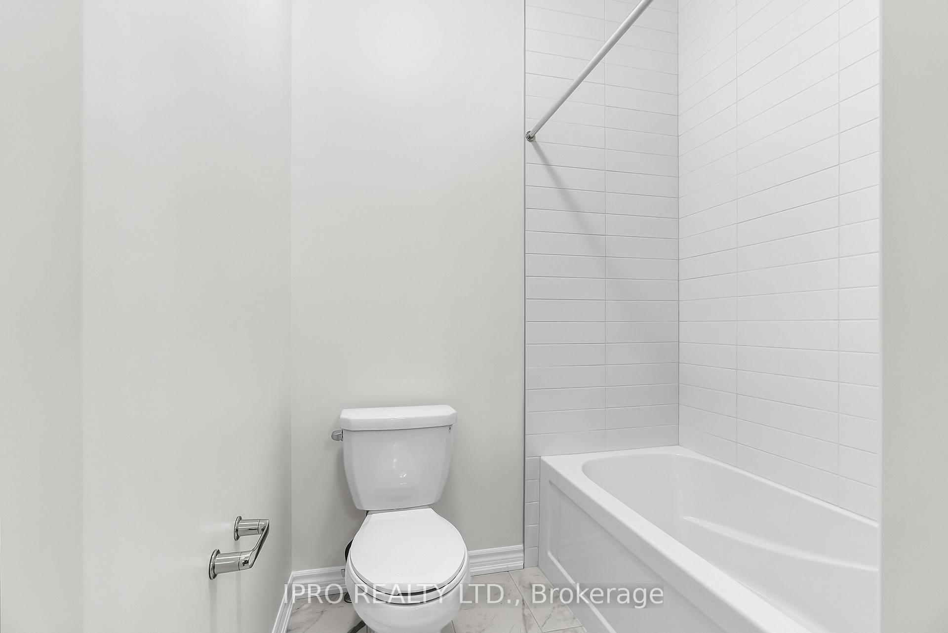 Photo 14 of 372 Bergamot Avenue, Milton, Walker — HOMEH