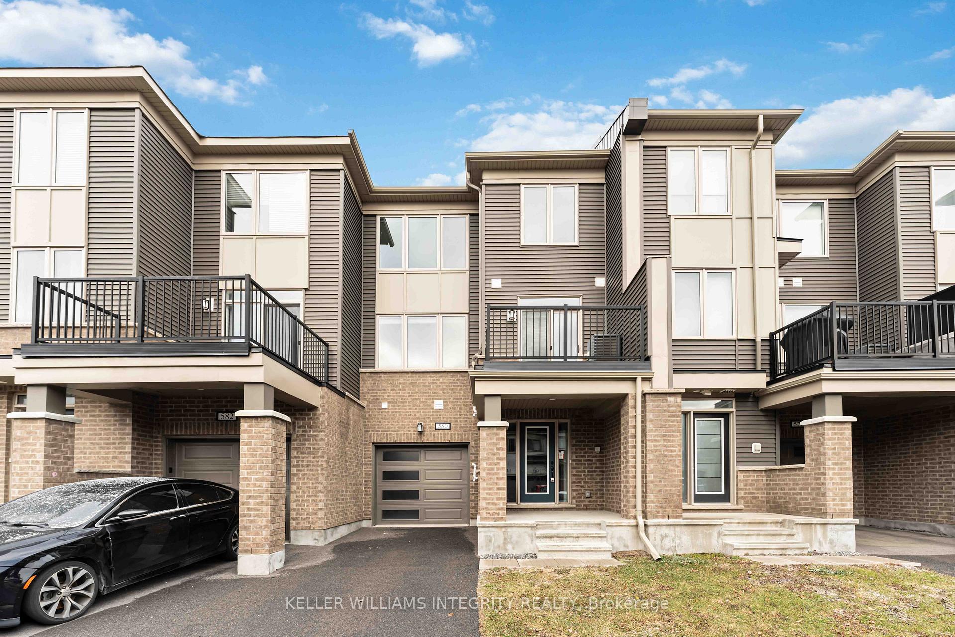 Photo 1 of 580 Catleaf Row, Ottawa, Avalon West — HOMEH
