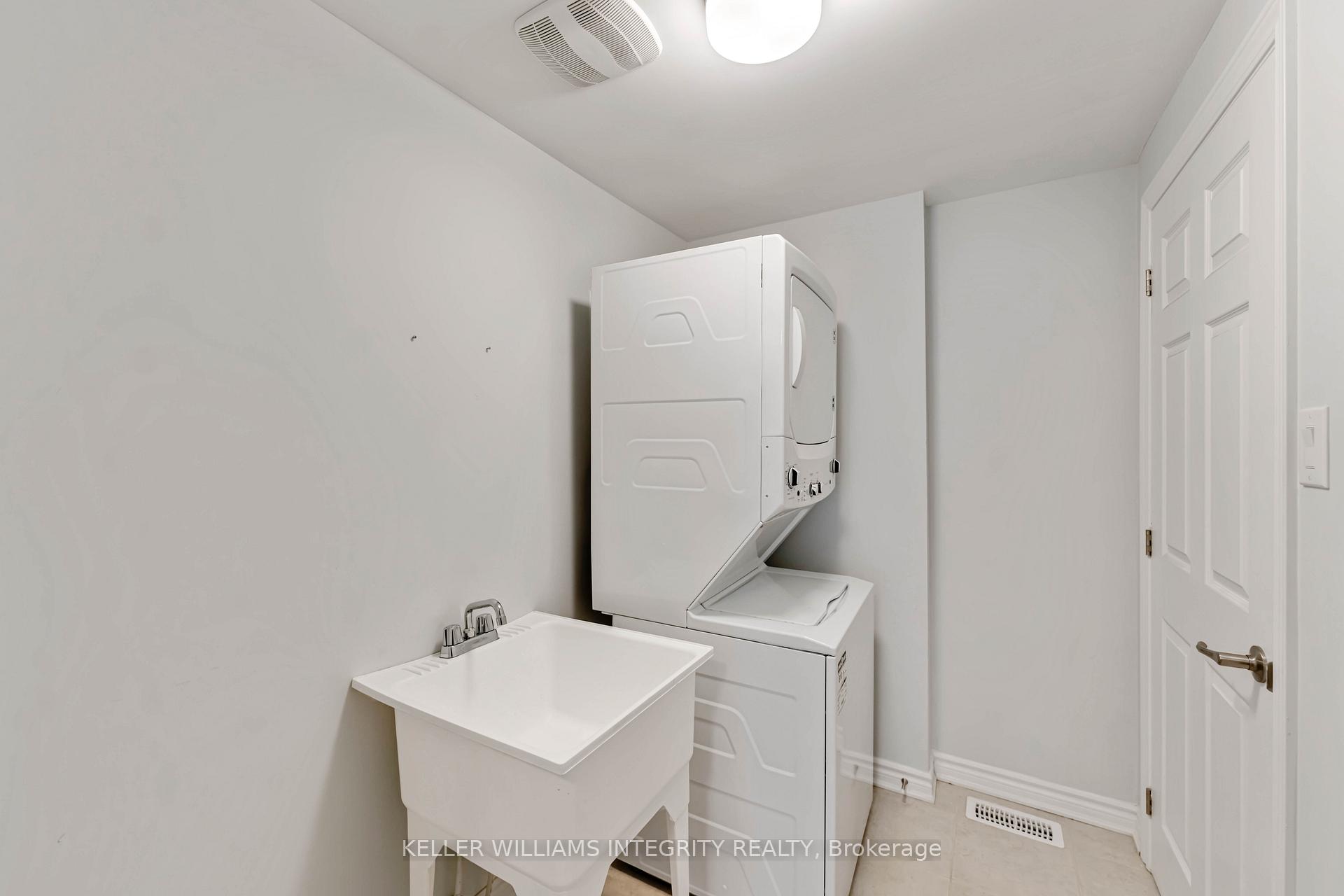 Photo 3 of 580 Catleaf Row, Ottawa, Avalon West — HOMEH