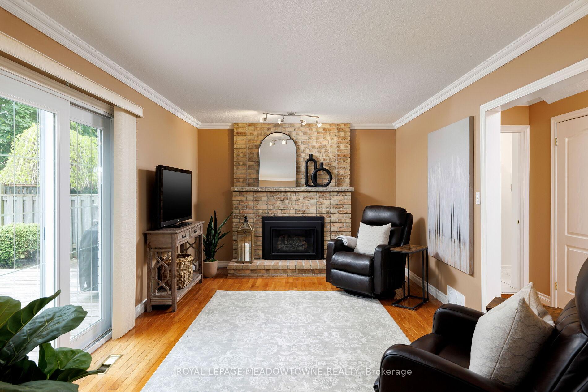 Photo 26 of 521 Vanier Drive, Milton, Bronte Meadows — HOMEH