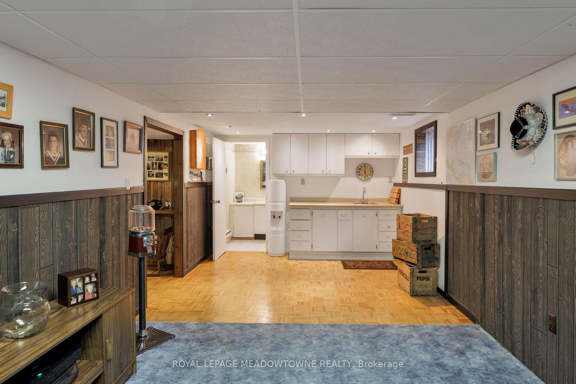 Photo 10 of 521 Vanier Drive, Milton, Bronte Meadows — HOMEH