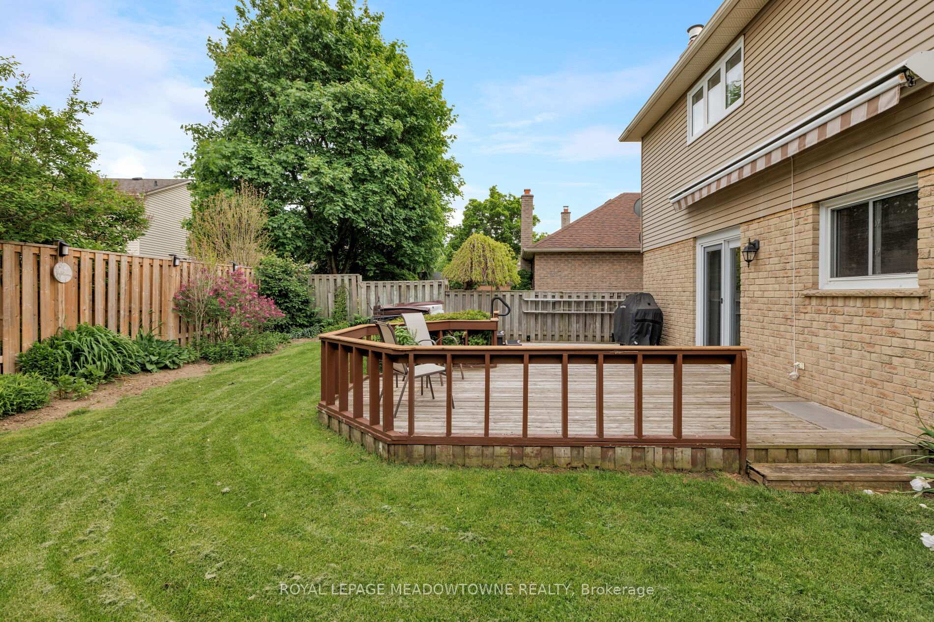 Photo 19 of 521 Vanier Drive, Milton, Bronte Meadows — HOMEH