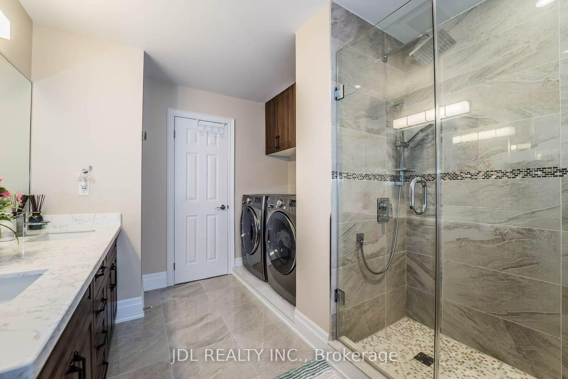 Photo 7 of Unit 2B, 3 Moses Crescent, Markham, Cachet — HOMEH