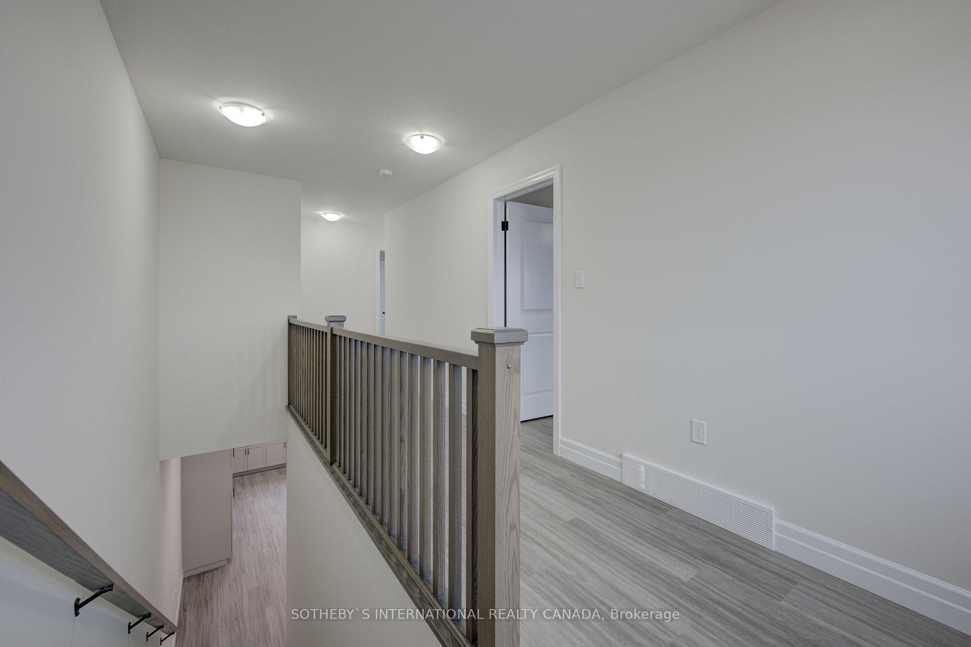 Photo 11 of 666 Wray Avenue S, North Perth, Elma — HOMEH