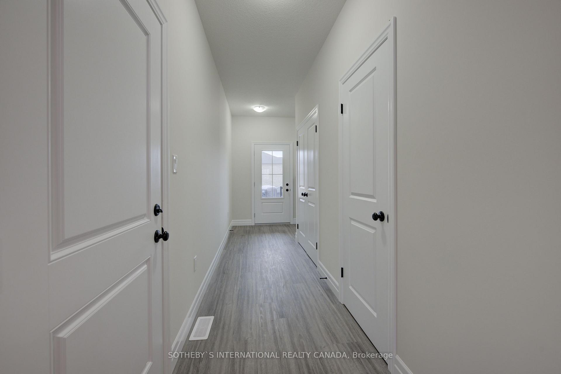 Photo 19 of 666 Wray Avenue S, North Perth, Elma — HOMEH