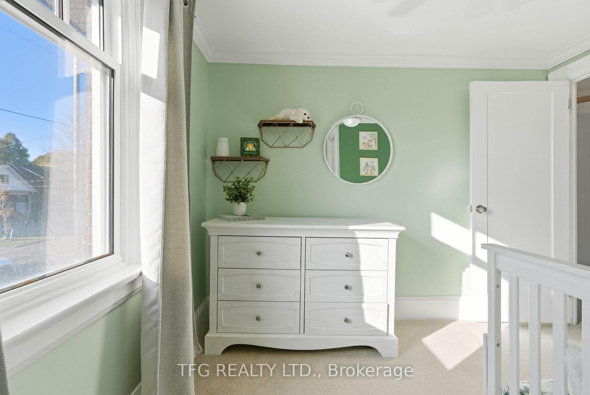 Photo 21 of 131 Roxborough Avenue, Oshawa, O'Neill — HOMEH
