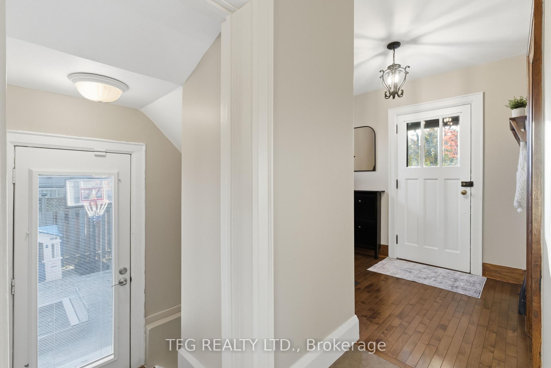 Photo 28 of 131 Roxborough Avenue, Oshawa, O'Neill — HOMEH