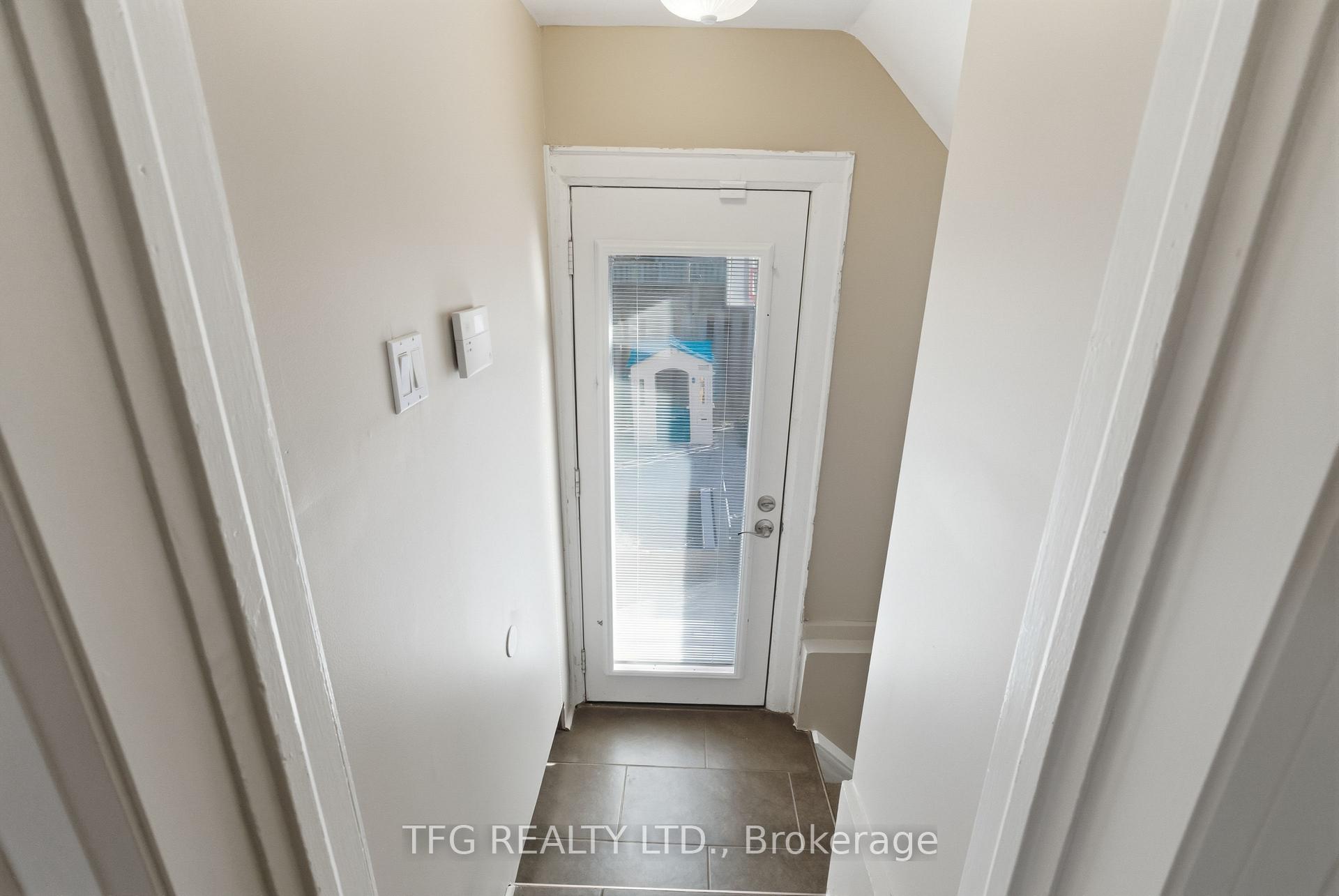 Photo 29 of 131 Roxborough Avenue, Oshawa, O'Neill — HOMEH