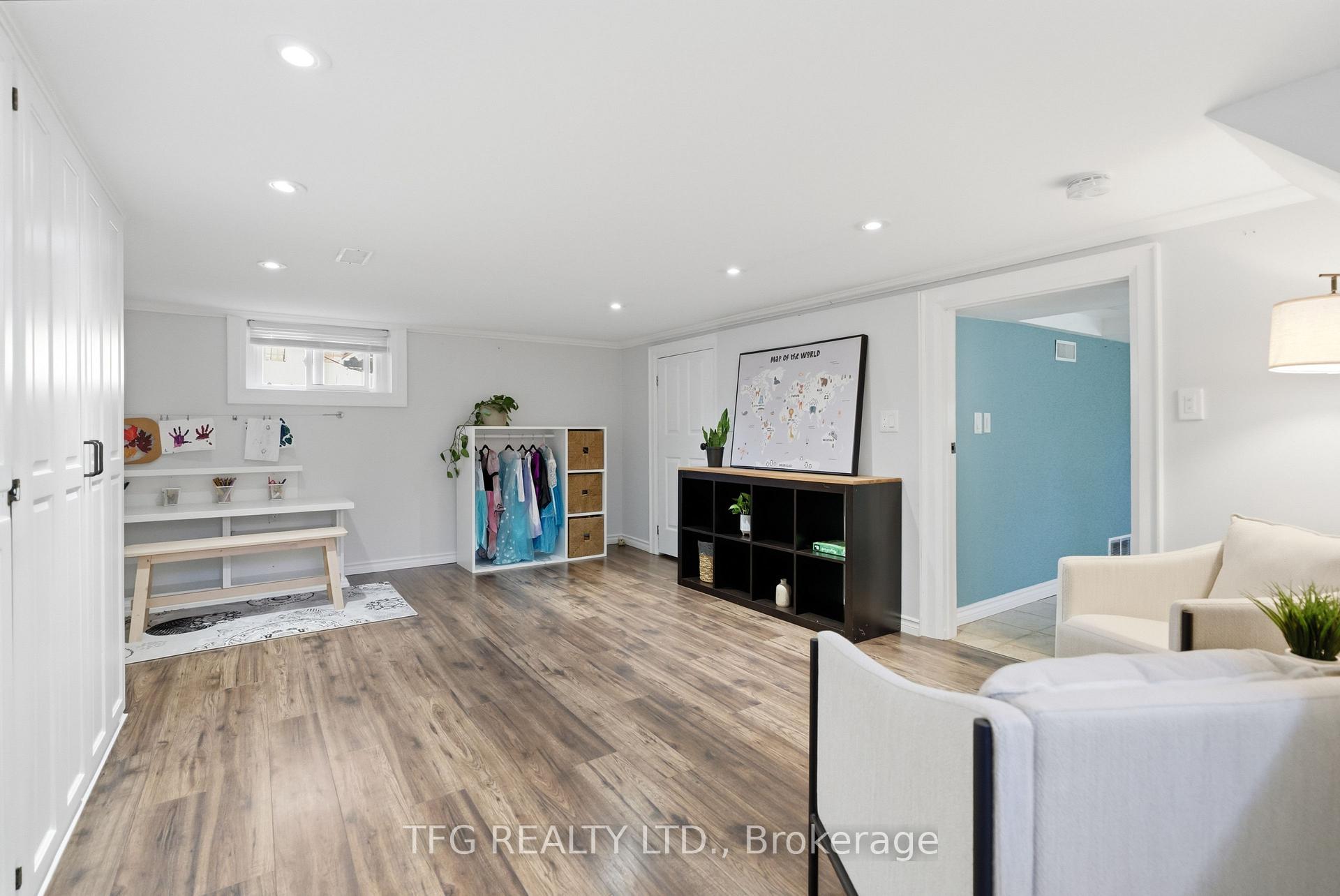 Photo 30 of 131 Roxborough Avenue, Oshawa, O'Neill — HOMEH