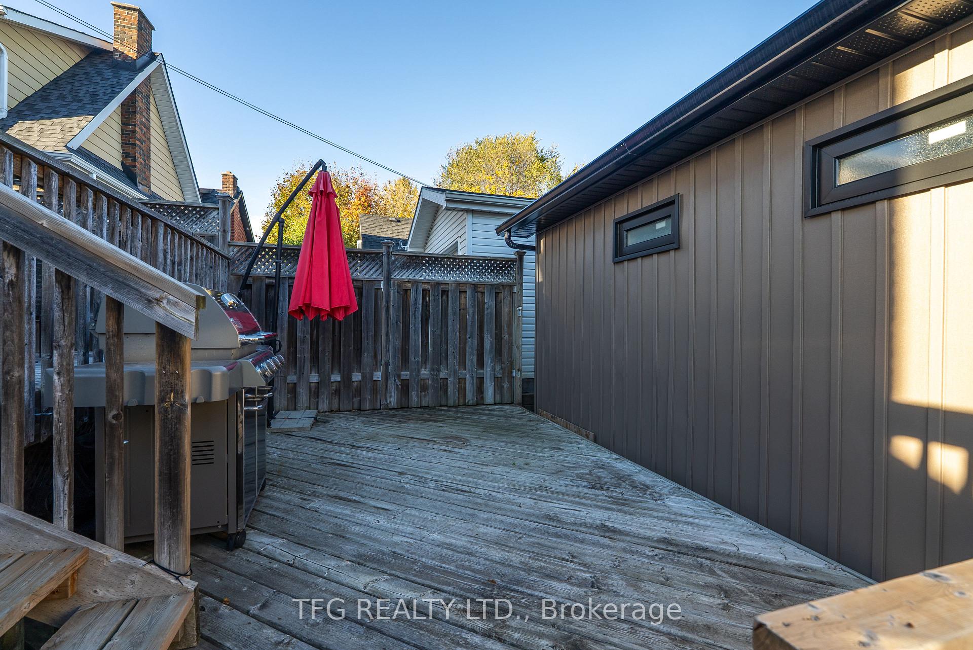 Photo 40 of 131 Roxborough Avenue, Oshawa, O'Neill — HOMEH