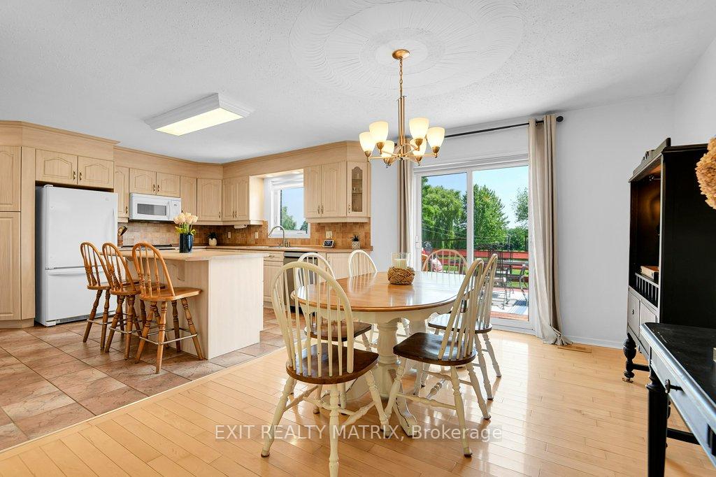 Photo 9 of 4705 McNeely Road, Ottawa, Sarsfield/Bearbrook — HOMEH