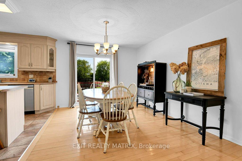 Photo 10 of 4705 McNeely Road, Ottawa, Sarsfield/Bearbrook — HOMEH