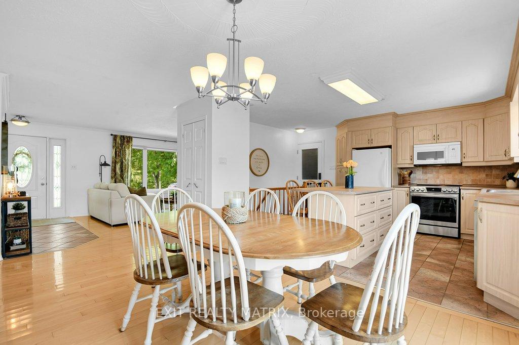 Photo 11 of 4705 McNeely Road, Ottawa, Sarsfield/Bearbrook — HOMEH
