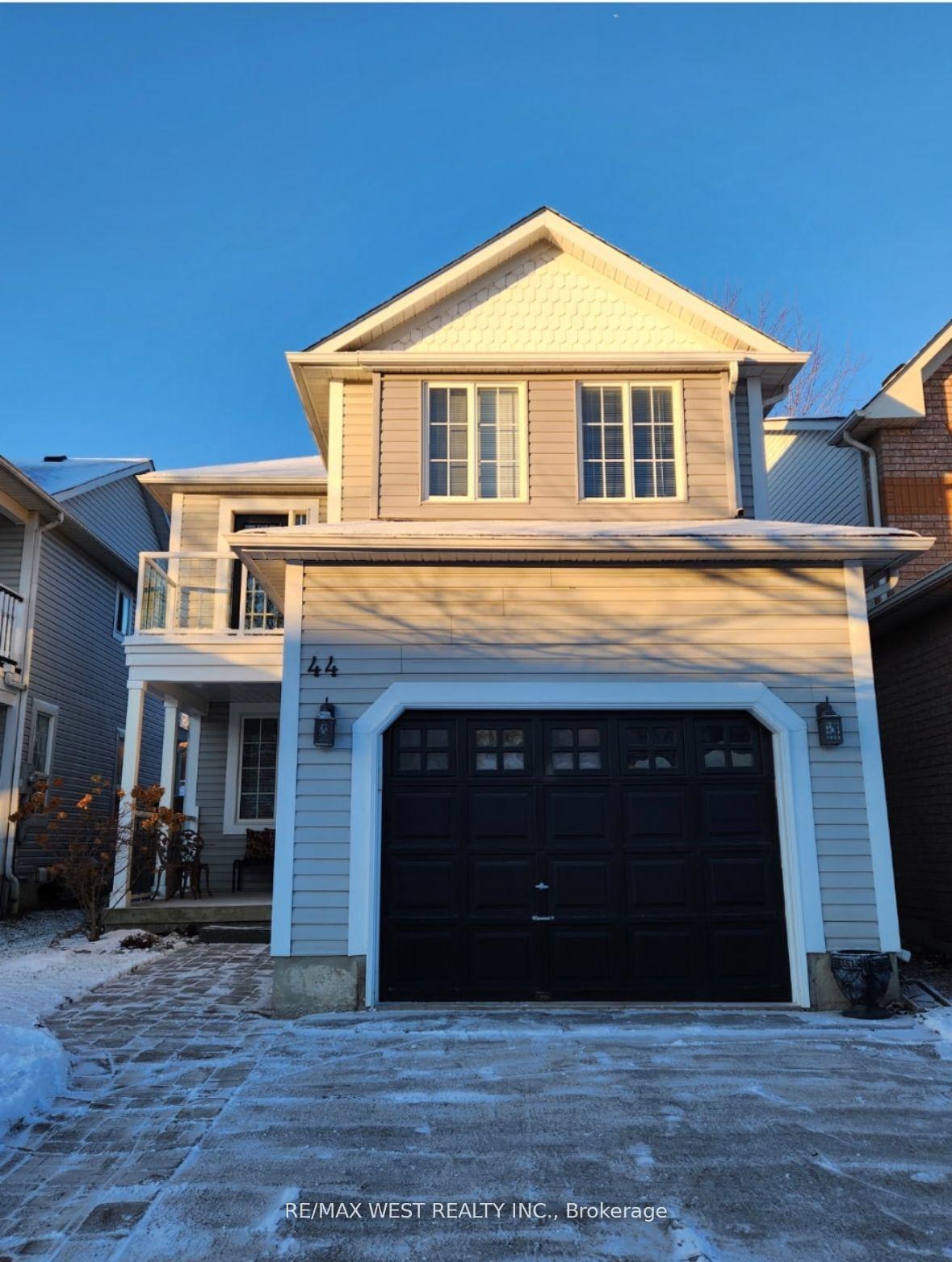 Photo 1 of 44 Gunning Crescent, New Tecumseth, Tottenham — HOMEH
