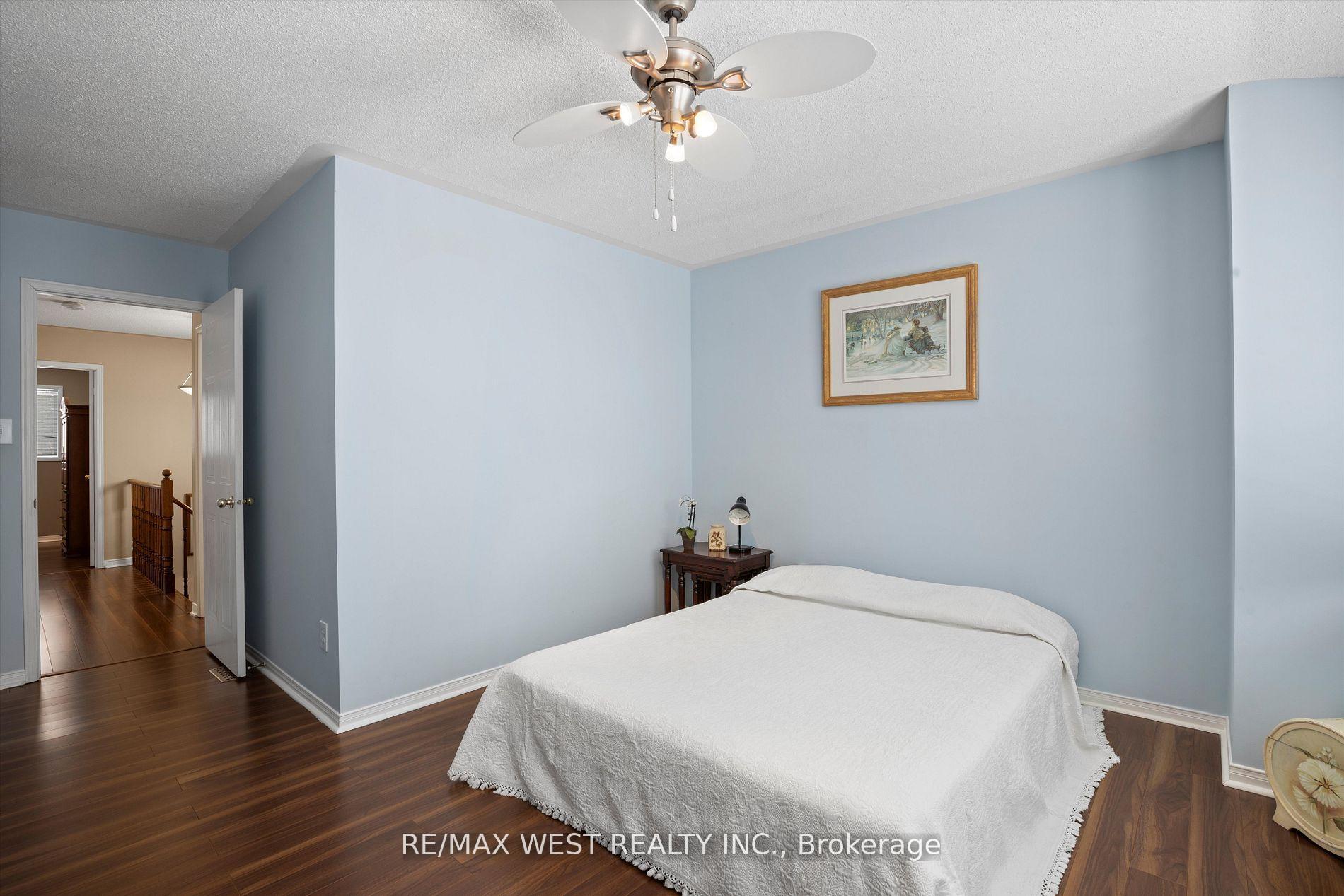 Photo 16 of 44 Gunning Crescent, New Tecumseth, Tottenham — HOMEH