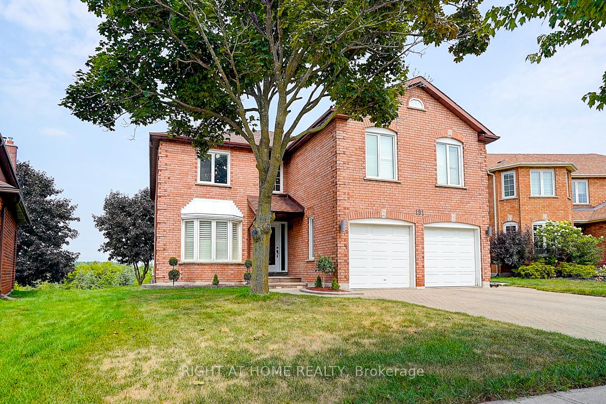 Photo 2 of 191 Kensit Avenue, Newmarket, Armitage — HOMEH